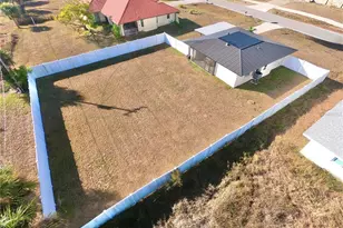 3324 Port Charlotte Blvd, Port Charlotte, FL 33952 - Photo 2