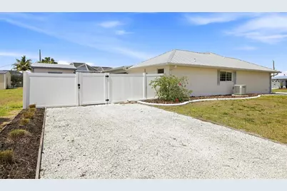 361 Wherley Avenue SE, Port Charlotte, FL 33952 - Photo 24
