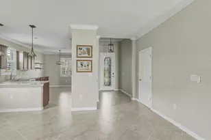 15113 Spanish Point Dr, Port Charlotte, FL 33981 - Photo 10