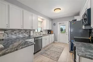 671 Sharon Cir, Port Charlotte, FL 33952 - Photo 20