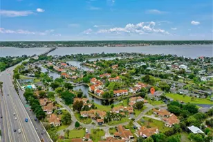 4263 Island Cir, Fort Myers, FL 33919 - Photo 2