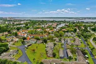 4263 Island Cir, Fort Myers, FL 33919 - Photo 42