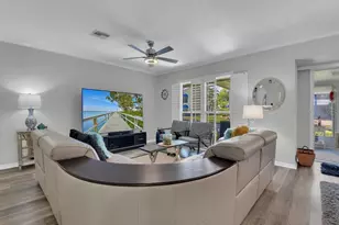 4263 Island Cir, Fort Myers, FL 33919 - Photo 16