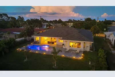 430 Spring Lake Boulevard NW, Port Charlotte, FL 33952 - Photo 10
