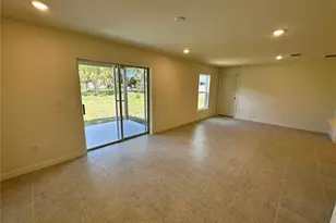 41 Round Tree Dr, Palm Coast, FL 32164 - Photo 4