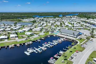 553 Fleetwood St, North Port, FL 34287 - Photo 4