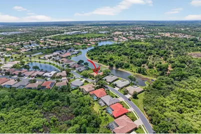 4940 Bridgehampton Boulevard, Sarasota, FL 34238 - Photo 14