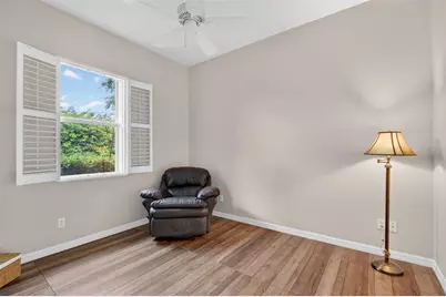 4940 Bridgehampton Boulevard, Sarasota, FL 34238 - Photo 38