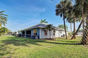 329 Bahia Blanca Dr, Punta Gorda, FL 33983 - Photo 6