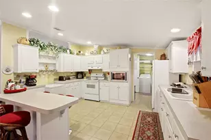 184 W Manatee Loop, Punta Gorda, FL 33950 - Photo 8