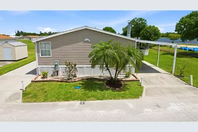 184 W Manatee Loop, Punta Gorda, FL 33950 - Photo 2