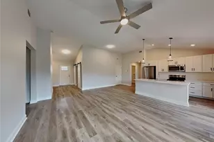 8126 Chesebro Ave, North Port, FL 34287 - Photo 6