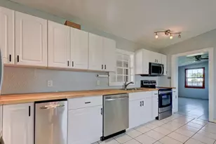 3101 Whiting Ln, Port Charlotte, FL 33952 - Photo 20