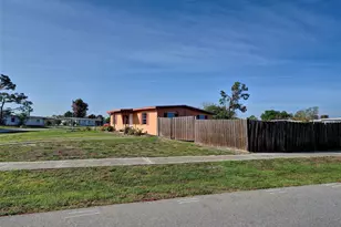 3101 Whiting Ln, Port Charlotte, FL 33952 - Photo 16