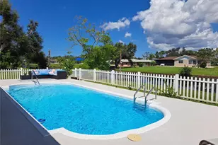 231 Caddy Rd, Rotonda West, FL 33947 - Photo 2