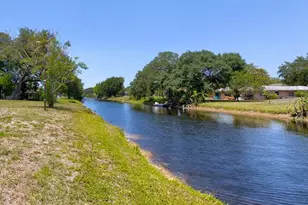 231 Caddy Rd, Rotonda West, FL 33947 - Photo 1
