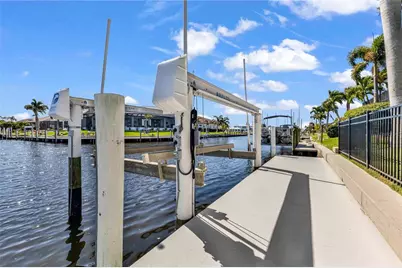 44 Colony Point Drive, Punta Gorda, FL 33950 - Photo 8