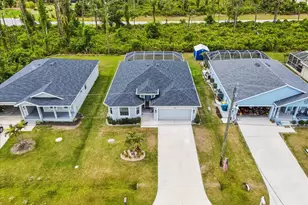 127 Glades Dr, Rotonda West, FL 33947 - Photo 4