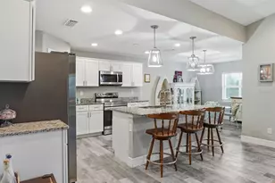 127 Glades Dr, Rotonda West, FL 33947 - Photo 10