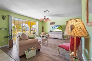 18399 Burkholder Cir, Port Charlotte, FL 33948 - Photo 4