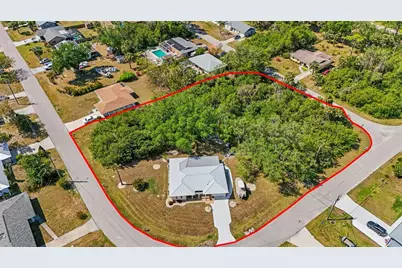 18399 Burkholder Circle, Port Charlotte, FL 33948 - Photo 2