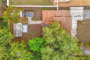 1328 Divot Ln, Tampa, FL 33612 - Photo 58