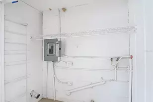 1328 Divot Ln, Tampa, FL 33612 - Photo 44