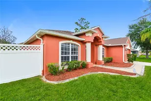 823 Abbeville Ct, Kissimmee, FL 34759 - Photo 2