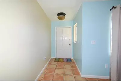 9215 Kingston Road, Bradenton, FL 34210 - Photo 2