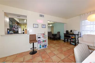 9215 Kingston Road, Bradenton, FL 34210 - Photo 14
