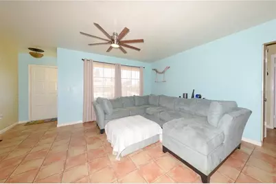 9215 Kingston Road, Bradenton, FL 34210 - Photo 4