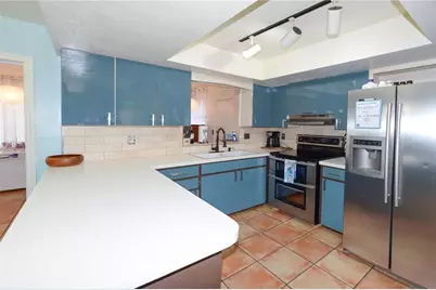 9215 Kingston Road, Bradenton, FL 34210 - Photo 12