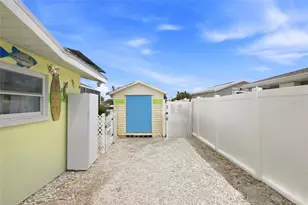 165 W Tarpon Blvd NW, Port Charlotte, FL 33952 - Photo 44
