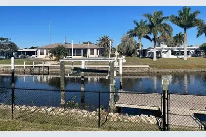 21088 Edgewater Drive, Port Charlotte, FL 33952 - Photo 16