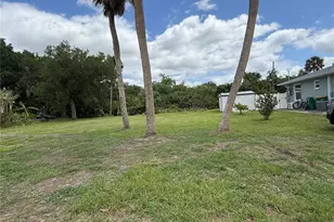 1288 Sheehan Blvd, Port Charlotte, FL 33952 - Photo 2