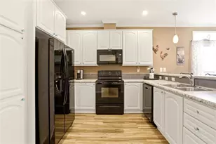 701 Aqui Esta Dr, Punta Gorda, FL 33950 - Photo 12