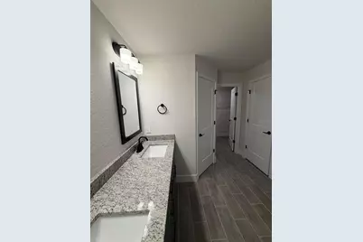 20237 Navajo Lane, Port Charlotte, FL 33952 - Photo 8