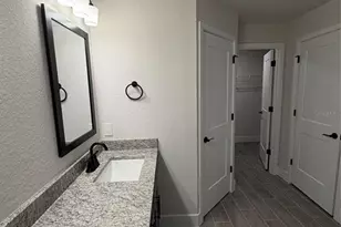 20237 Navajo Ln, Port Charlotte, FL 33952 - Photo 8