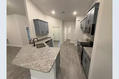 20237 Navajo Lane, Port Charlotte, FL 33952 - Photo 4