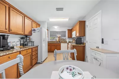 121 Costa Mesa Drive, Lady Lake, FL 32159 - Photo 14