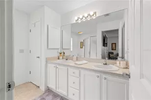 121 Costa Mesa Dr, Lady Lake, FL 32159 - Photo 22