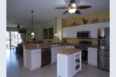 1431 Aqui Esta Drive #411, Punta Gorda, FL 33950 - Photo 2