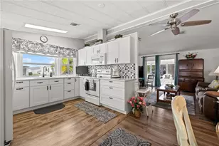 809 Villa Del Sol Dr, North Port, FL 34287 - Photo 4