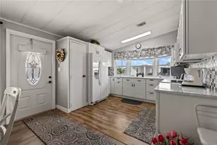 809 Villa Del Sol Dr, North Port, FL 34287 - Photo 2