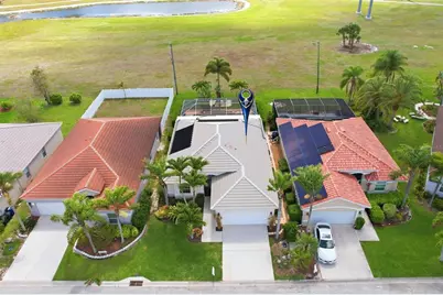 11198 Lakeland Circle, Fort Myers, FL 33913 - Photo 6