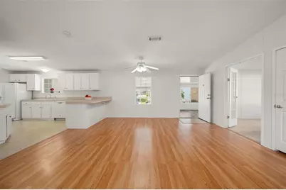 1000 Kings Highway #128, Port Charlotte, FL 33980 - Photo 10