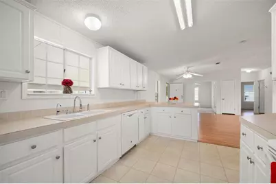 1000 Kings Highway #128, Port Charlotte, FL 33980 - Photo 16