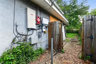 1423 18th St W, Bradenton, FL 34205 - Photo 36