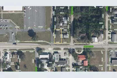 3720 Kenilworth Boulevard, Sebring, FL 33870 - Photo 1
