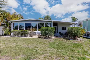 2100 Kings Hwy, Port Charlotte, FL 33980 - Photo 4